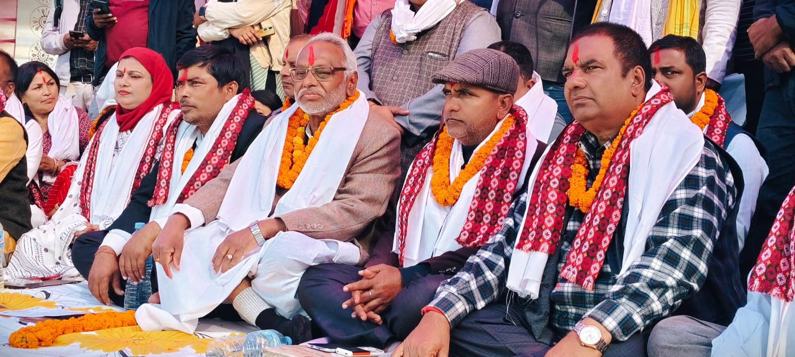 राजविराजमा जारी रिले अनशनमा राजेन्द्र महतोको ऐक्यबद्धता