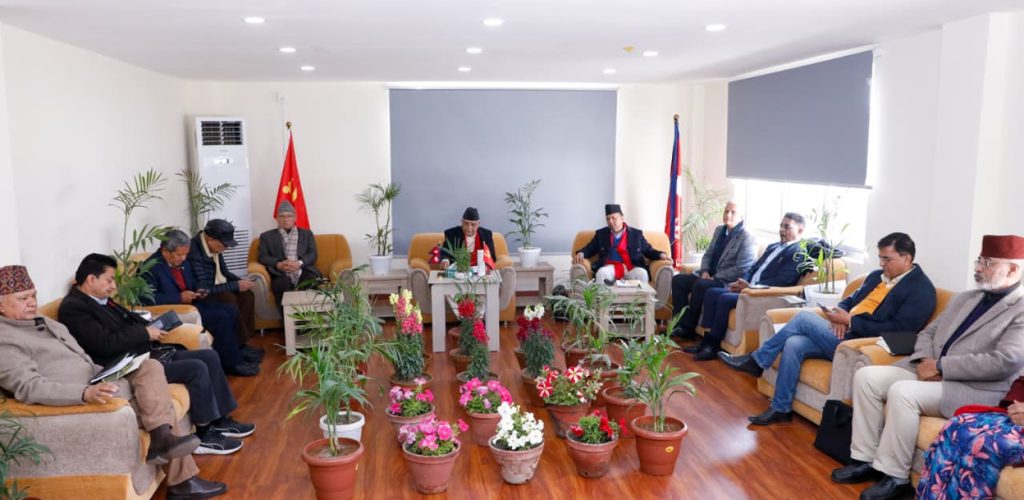 एमालेद्वारा प्रतिनिधि सभाका अधिकांश उम्मेदवार चयन: केपी ओली झापा-५ बाट, यस्तो छ ७७ वटै जिल्लाको  सूची