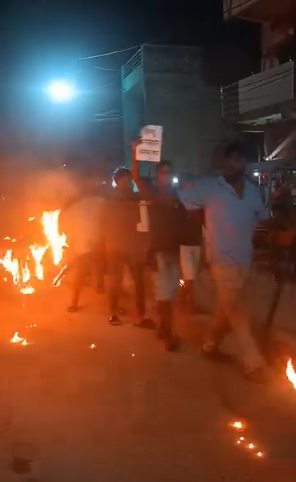 देवानगञ्ज हिंसाको विरोधमा सर्लाहीमा हिन्दु सम्राट सेनाको राँके जुलुससहित प्रदर्शन
